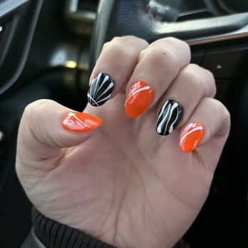 Serenity Nails & Spa - Halloween nails!! - Day Spas Near Me - Springfield, Virginia