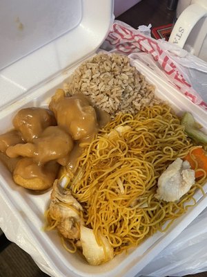 Mr. Wok Restaurant by null