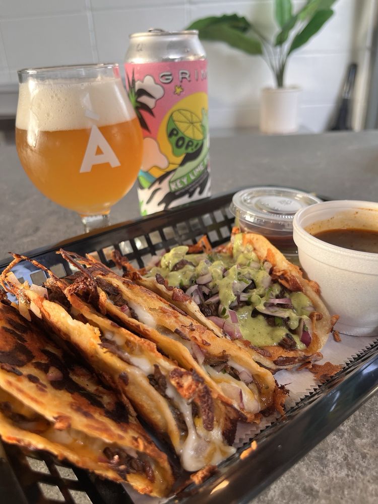La Patrona Tacos & Birria House