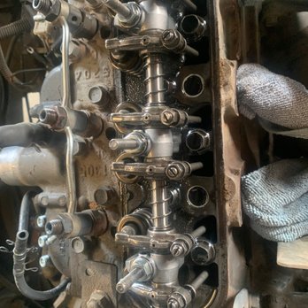 Mercado Mobile Mechanic - Quick valve adjustment on a Kabota getting it running, right. - Metal Fabricators Near Me Mercado Mobile Mechanic - Quick valve adjustment on a Kabota getting it running, right. - Metal Fabricators Near Me
