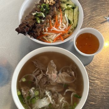 Basil Authentic Vietnamese Cuisine - Vietnamese Near Me - Everett, Washington