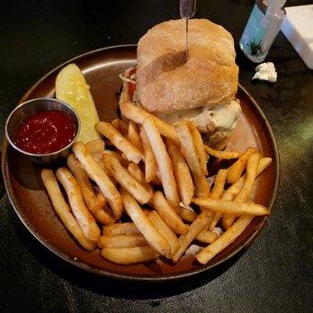 Morrison - Spicy aoili chicken sandwich - Gastropubs Near Me - Los Angeles, California Morrison - Spicy aoili chicken sandwich - Gastropubs Near Me - Los Angeles, California