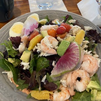 Duke's La Jolla - Chilled Shrimp & Crab Salad - New American Near Me - La Jolla, California