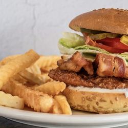 So Sabroso - Deluxe spicy chicken sandwich