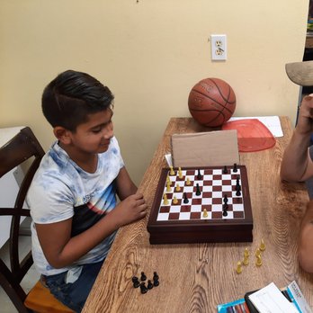 Kidzbe - Chess lesson - Art Classes Near Me - Liberal, Kansas Kidzbe - Chess lesson - Art Classes Near Me - Liberal, Kansas