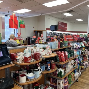 TJ Maxx - Accessories Near Me - Sugar Land, Texas