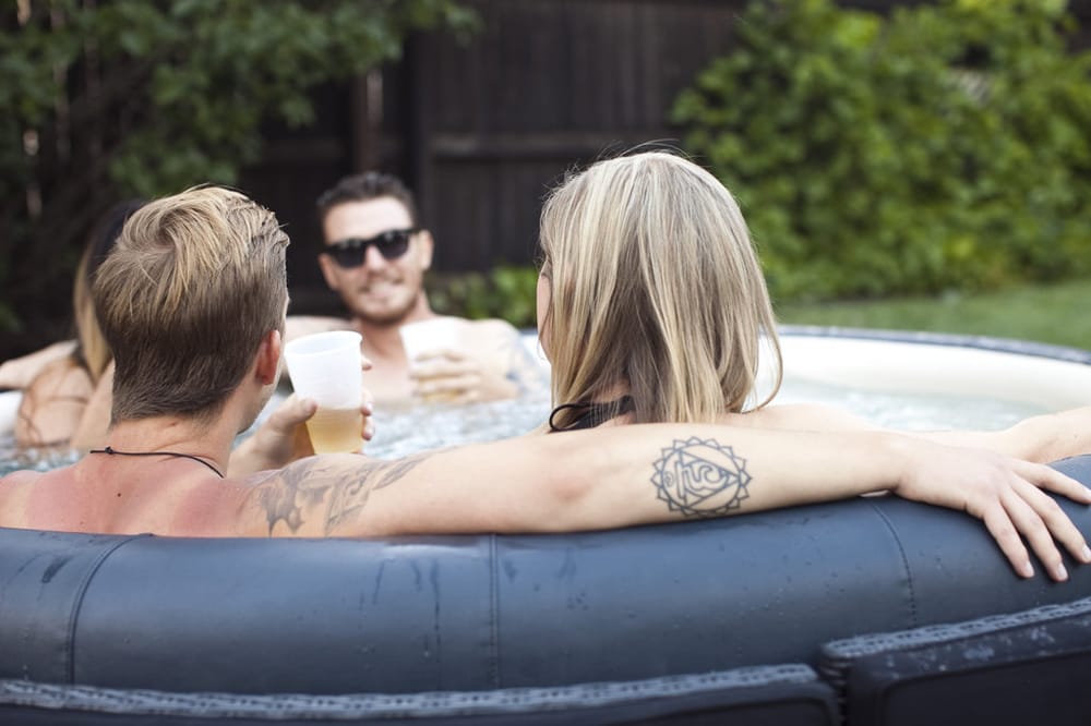 HOTTUB SOCIAL Updated September 2024 18 Photos Denver, Colorado