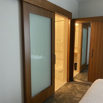 SpringHill Suites by Marriott Houston Rosenberg - Sliding doors to separate shower and toilet - Hotels Near Me - Rosenberg, Texas