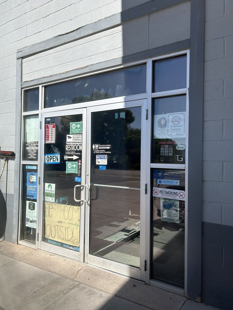 CONOCO Updated September 2024 10 Photos 241 North Main St, Loa