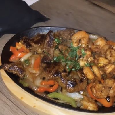 El Luchador Mexican Kitchen + Cantina - Henderson by null