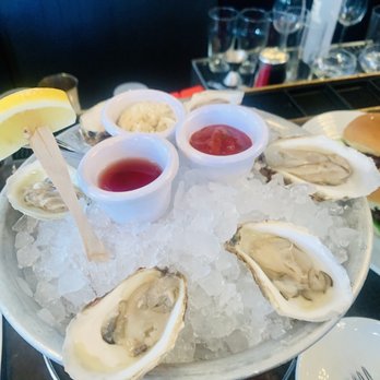 P. J. CLARKE’S - Updated February 2026 - 342 Photos & 250 Reviews - 601 ...