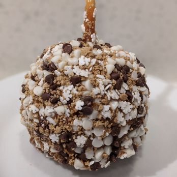 Mrs Prindables - S'mores and snowflake sprinkle apple - Chocolatiers & Shops Near Me - Niles, Illinois Mrs Prindables - S'mores and snowflake sprinkle apple - Chocolatiers & Shops Near Me - Niles, Illinois