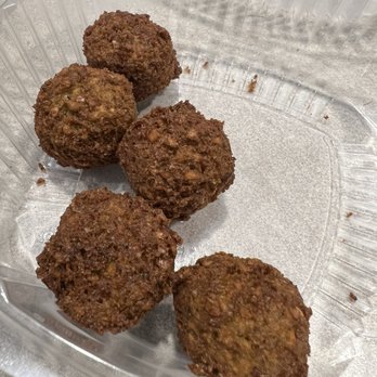 Sultan's Kite - Ordered 2 falafel and got bonus pieces @veefoodlife - Mediterranean Near Me - Lincoln, Nebraska Sultan's Kite - Ordered 2 falafel and got bonus pieces @veefoodlife - Mediterranean Near Me - Lincoln, Nebraska