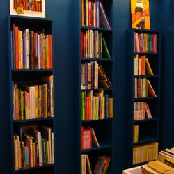 Bouquiniste Brocanteur du Pont Neuf - BookBrok - Bookbrok approved