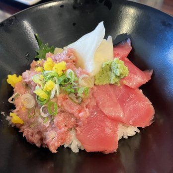 Waraku - Tuna tataki bowl - Izakaya Near Me - Torrance, California Waraku - Tuna tataki bowl - Izakaya Near Me - Torrance, California