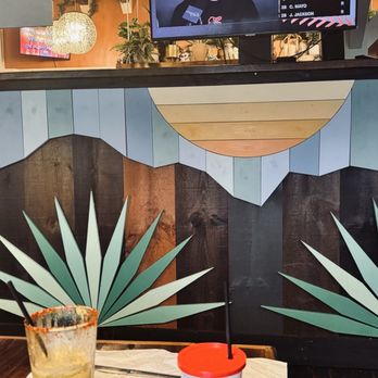 Papi's Tacos - Seating Decor - Mexican Near Me - Ocean City, Maryland Papi's Tacos - Seating Decor - Mexican Near Me - Ocean City, Maryland