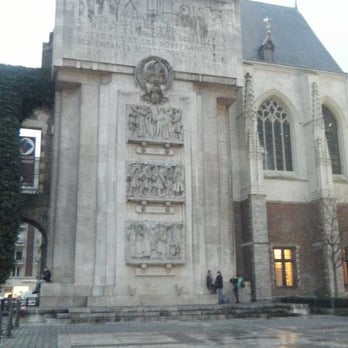 Place Rihour - Landmarks & Historical Buildings Near Me - Lille, 59
