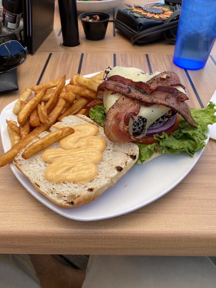 ICHABOD’S DOCKSIDE BAR & GRILLE 100 Photos & 146 Reviews 2210 Front