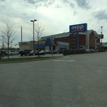 IHOP - iHop restaurant on Scottsville Rd in Bowling Green, Kentucky - Breakfast & Brunch Near Me - Bowling Green, Kentucky