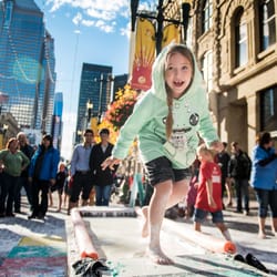 Beakerhead - 4 - 6 on Stephen Avenue with non-newtonian fluid.  Photo by Jackie Ho 2015