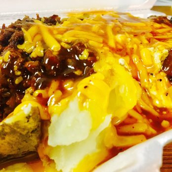 Brian's Bar-B-Q - Loaded Baked Potato - Delicious!!! - Barbeque Near Me - Clute, Texas
