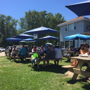Island Bar and Grill - Pubs Near Me - Fort Atkinson, Wisconsin Island Bar and Grill - Pubs Near Me - Fort Atkinson, Wisconsin