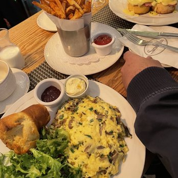 Sarabeth's West - Wild Mushroom Popover Eggs Benedict French Fries - Breakfast & Brunch Near Me - New York, New York Sarabeth's West - Wild Mushroom Popover Eggs Benedict French Fries - Breakfast & Brunch Near Me - New York, New York