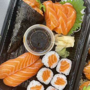 Torai Sushi - Salmon set - Sushi Bars Near Me - Washington, DC, District of Columbia
