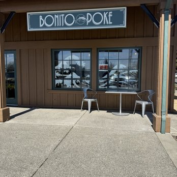 Bonito Poke Cafe - Hawaiian Near Me - American Canyon, California