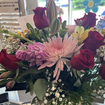 Puffer's Floral Shoppe - Florists Near Me - Elyria, Ohio Puffer's Floral Shoppe - Florists Near Me - Elyria, Ohio