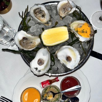 Monarch - Oyster - Italian Near Me - Dallas, Texas