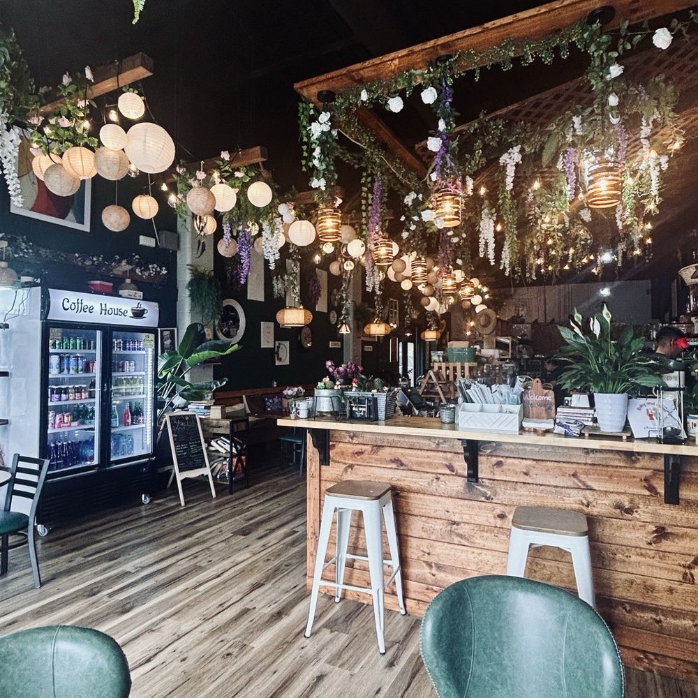 Aroma Coffee House - Coffee & Tea Near Me - Bristol, Virginia
