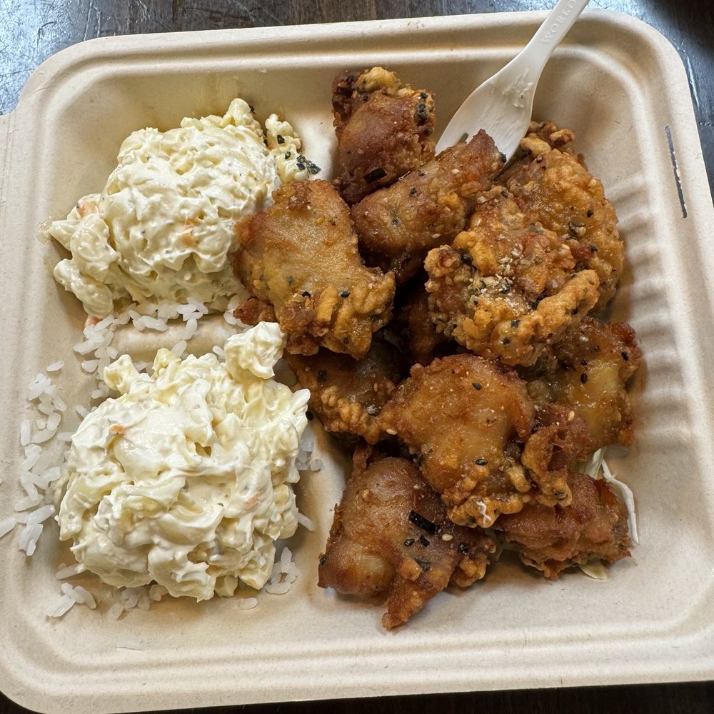 Kaleis Lunchbox - Furikake Mochiko Chicken Plate - Hawaiian Near Me - Wailuku, Hawaii Kaleis Lunchbox - Furikake Mochiko Chicken Plate - Hawaiian Near Me - Wailuku, Hawaii