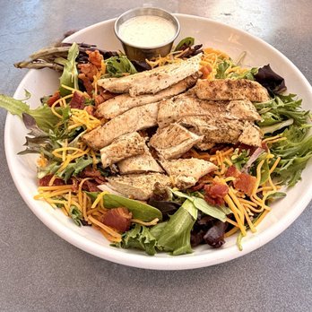 Leeland House - Cobb Salad - Breakfast & Brunch Near Me - Houston, Texas