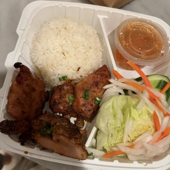 Á Dông Phở & Coffee - Noodles Near Me - San Jose, California