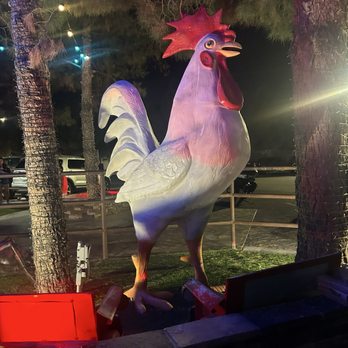 The Yard Patio Beer Garden - Outdoor decor - Breakfast & Brunch Near Me - El Paso, Texas The Yard Patio Beer Garden - Outdoor decor - Breakfast & Brunch Near Me - El Paso, Texas