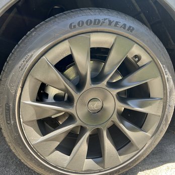 Orange Coast Mobile Wheel Repair - Before - Wheel & Rim Repair Near Me Orange Coast Mobile Wheel Repair - Before - Wheel & Rim Repair Near Me