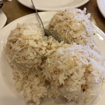 Max's Restaurant - Dillingham - Garlic Rice - Filipino Near Me - Honolulu, Hawaii Max's Restaurant - Dillingham - Garlic Rice - Filipino Near Me - Honolulu, Hawaii