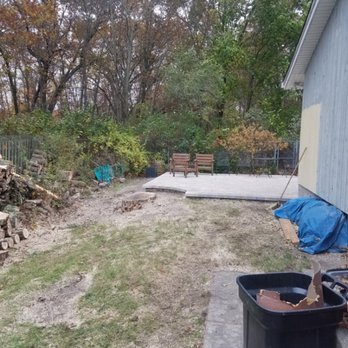 R&J Jax Tree Service - Cottonwood after picture - Tree Services Near Me - Gary, Indiana R&J Jax Tree Service - Cottonwood after picture - Tree Services Near Me - Gary, Indiana