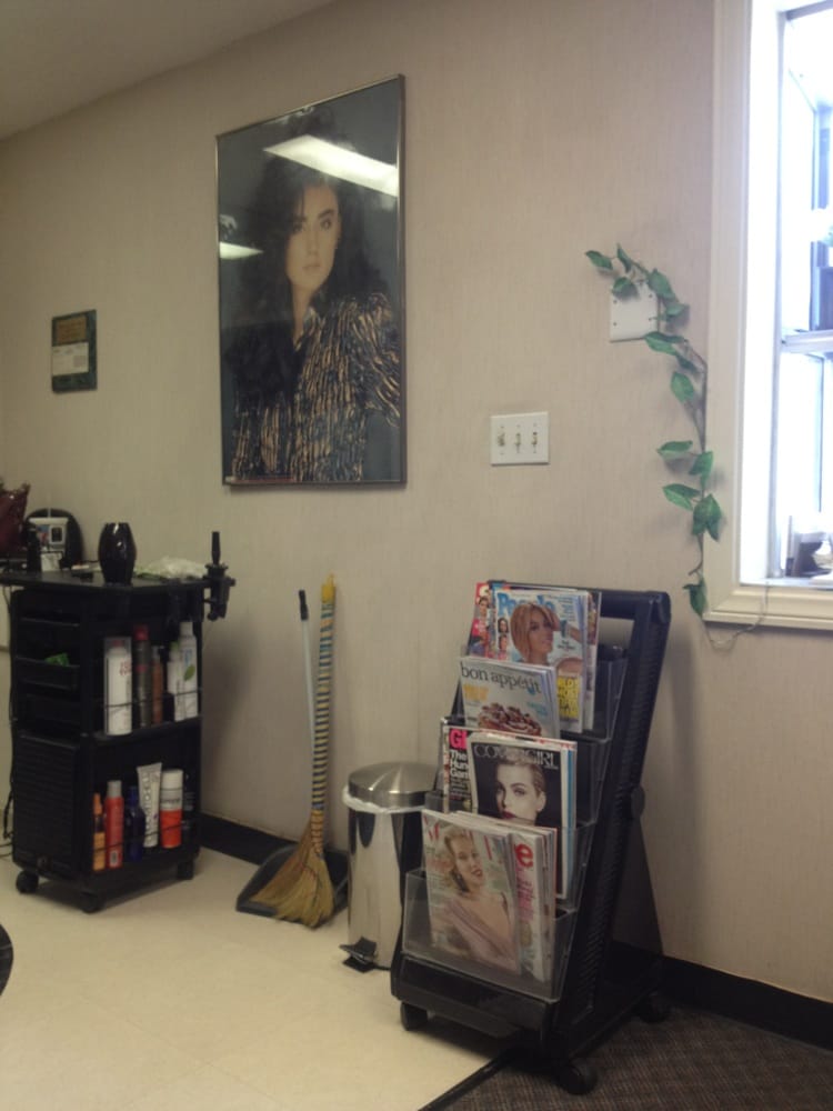 SALON 3000 Updated September 2024 17106 Devonshire St, Northridge