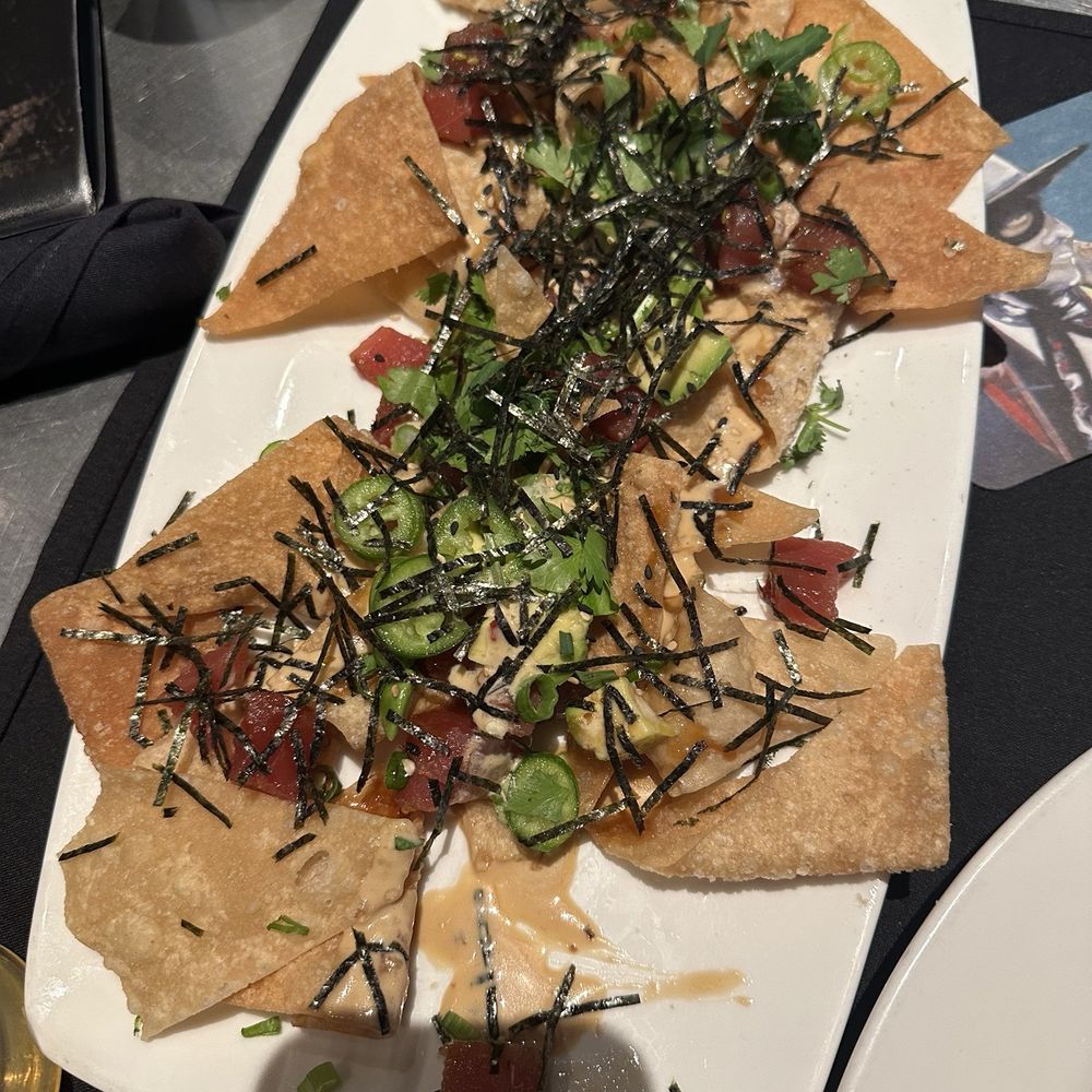 Yard House - Poke Nachos - New American Near Me - Honolulu, Hawaii Yard House - Poke Nachos - New American Near Me - Honolulu, Hawaii