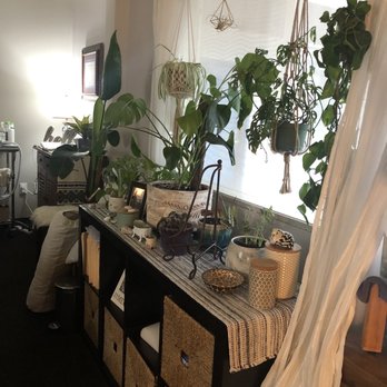 Lymph And Scars Massage Therapy - Inside - Massage Therapy Near Me - Sacramento, California Lymph And Scars Massage Therapy - Inside - Massage Therapy Near Me - Sacramento, California