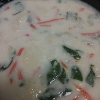 Olive Garden Italian Restaurant - Chicken and gnocchi soup - Italian Near Me - Grapevine, Texas Olive Garden Italian Restaurant - Chicken and gnocchi soup - Italian Near Me - Grapevine, Texas