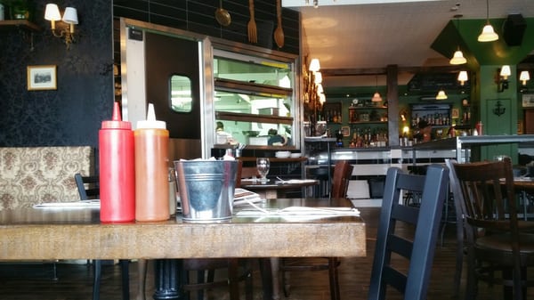 L'Gros Luxe Québec by null