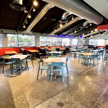 Café Zupas - Salad Near Me - Henderson, Nevada