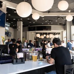 Phonomenal & Bar