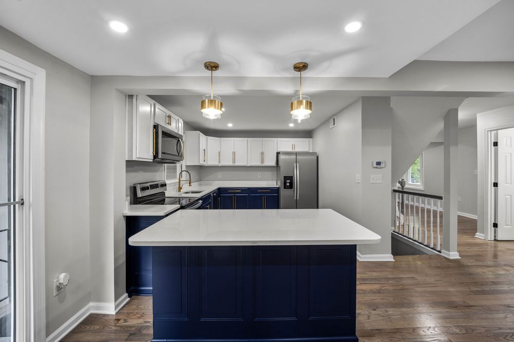 Slide of MACK Home Renovations