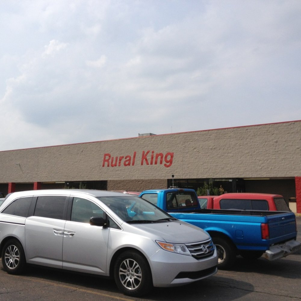 Rural King - several vehicles parked in a parking lot - Home & Garden Near Me - New Castle, Indiana Rural King - several vehicles parked in a parking lot - Home & Garden Near Me - New Castle, Indiana