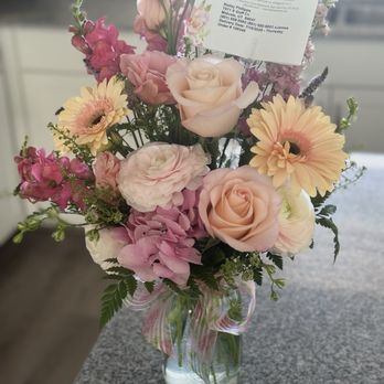 Hillside Floral & Flower Delivery - Florists Near Me - Salt Lake City, Utah Hillside Floral & Flower Delivery - Florists Near Me - Salt Lake City, Utah