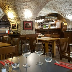 Archibald Restaurant Kampa